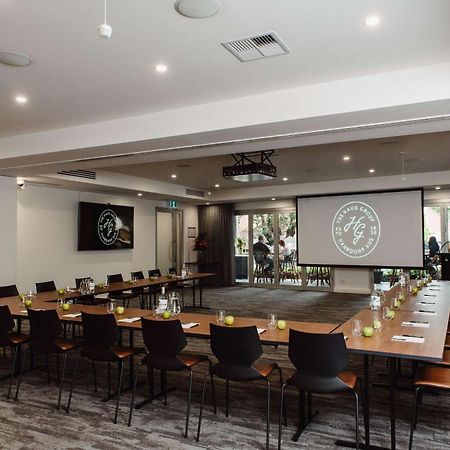 הנדורף The Studios By Manna, Ascend Hotel Collection מראה חיצוני תמונה