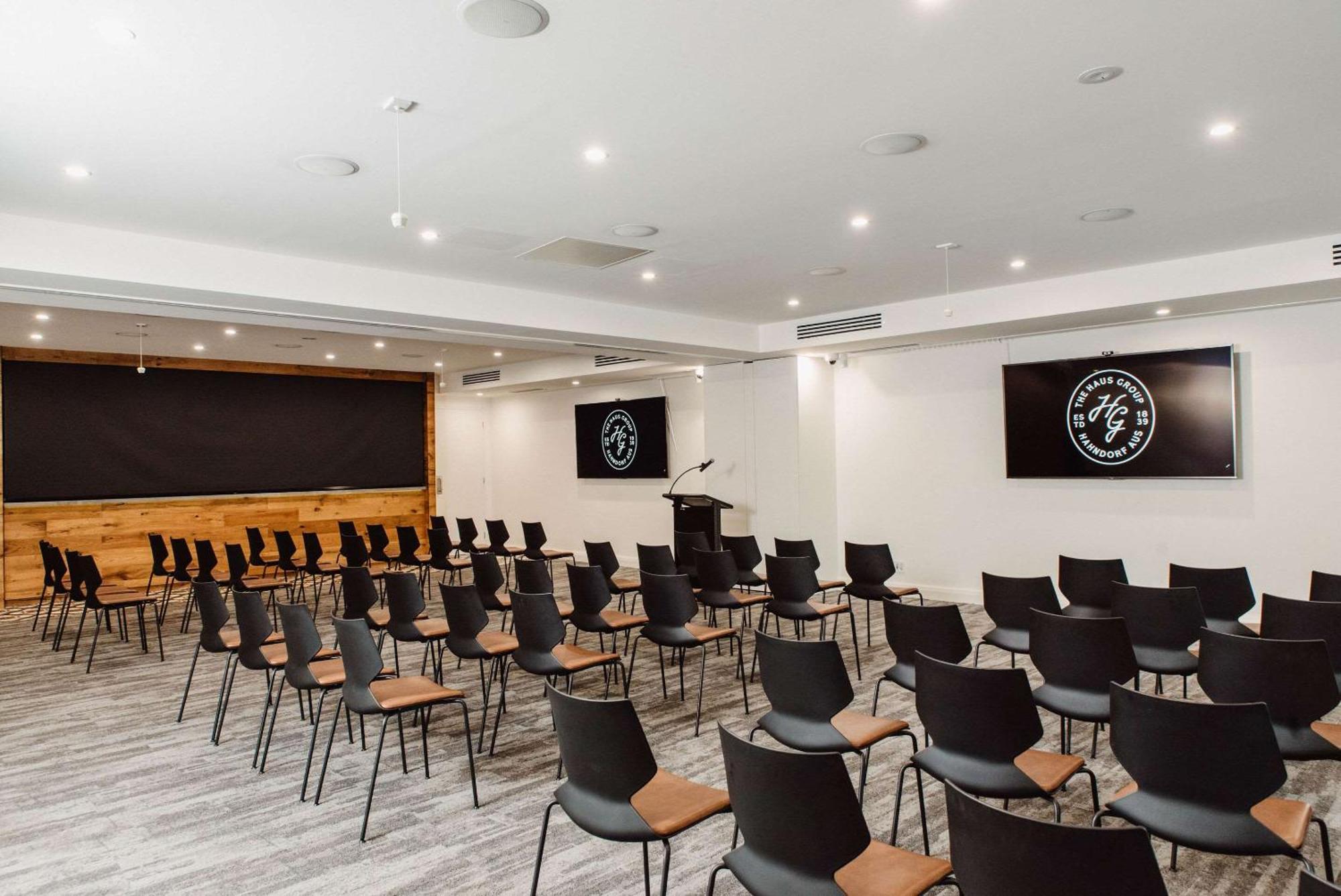 הנדורף The Studios By Manna, Ascend Hotel Collection מראה חיצוני תמונה